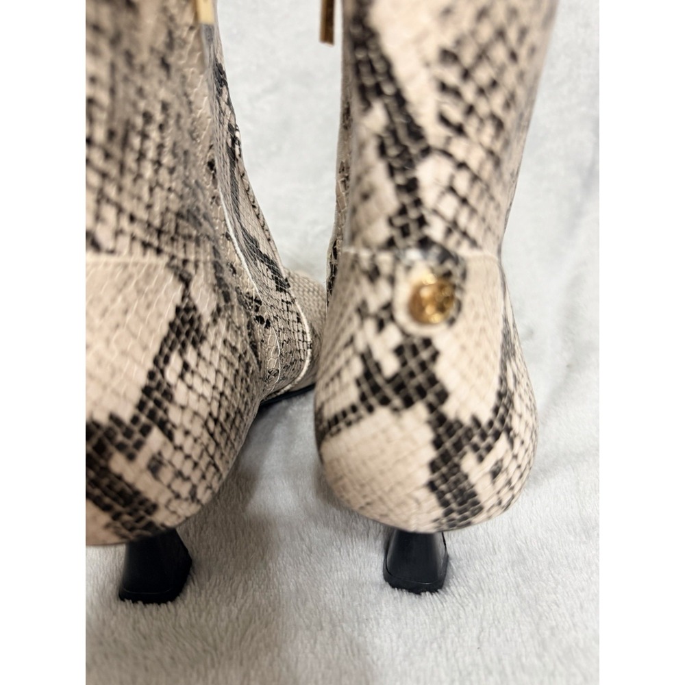 Michael Kors NEW Boots Bootie Snake Print Ankle Boots Kitten Heel SZ 9.5 Black - Picture 8 of 11